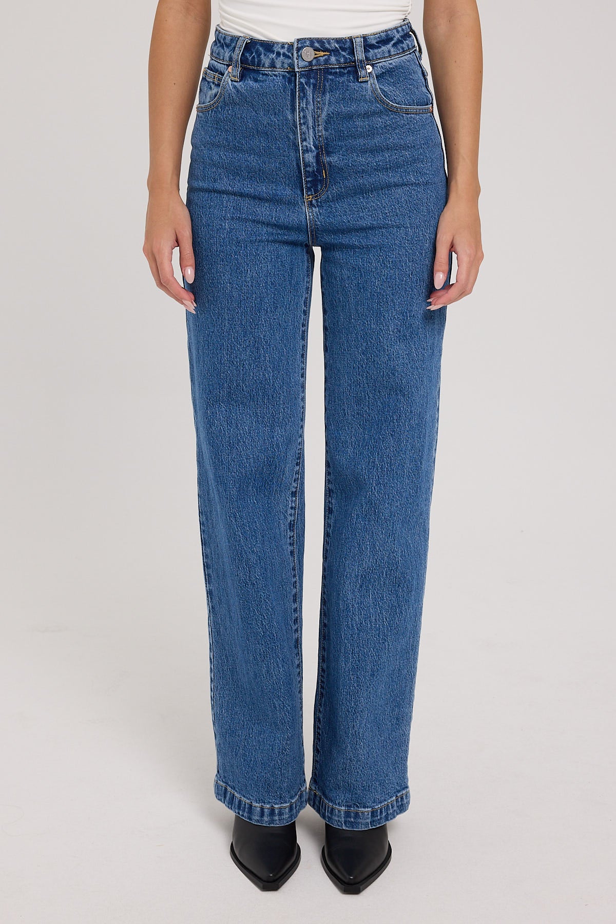Abrand A 94 High Waisted Wide Jean Chantell Organic - Image 7