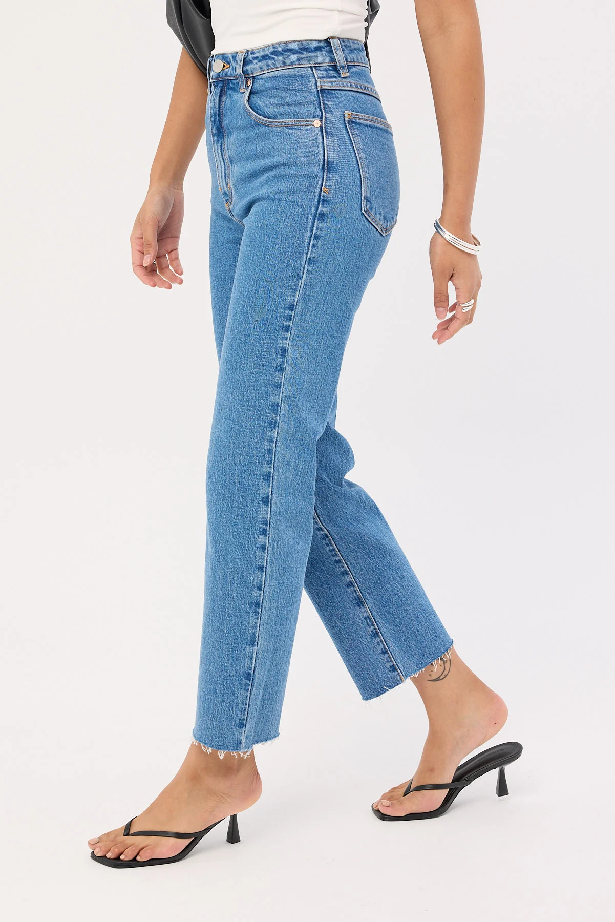 Abrand A Venice Straight High Rise Jean Denise - Image 4