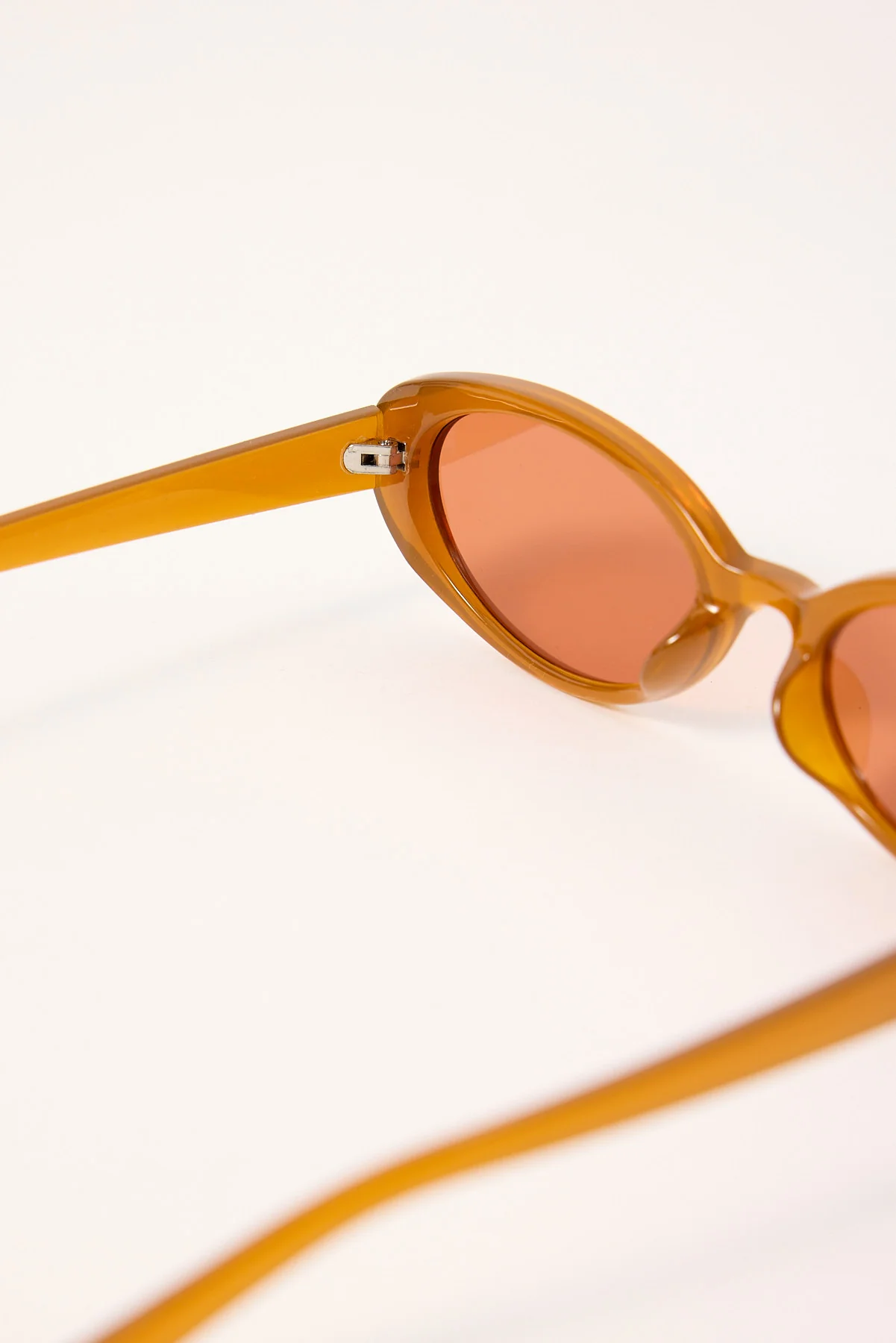 Angels Whisper Tegan Sunglasses Caramel - Image 3