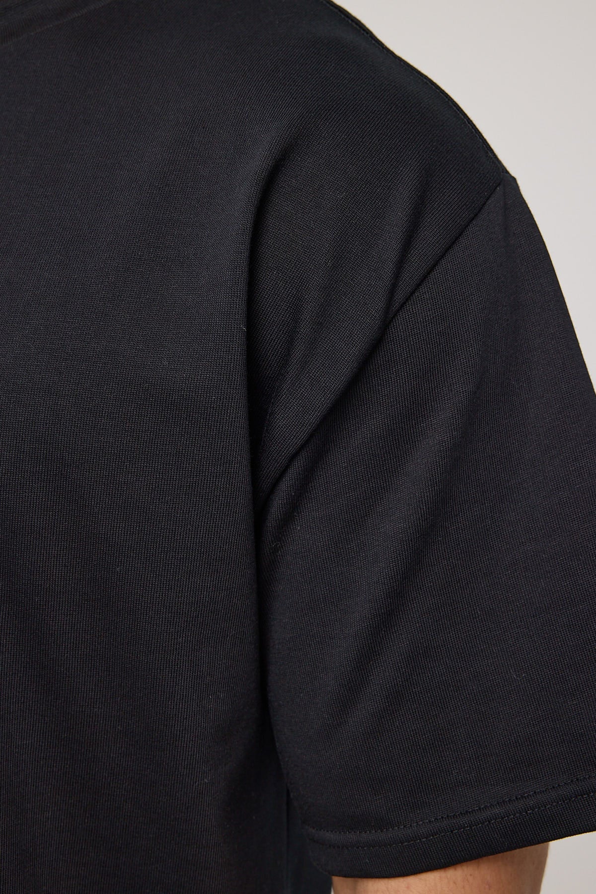 As Colour Heavy Weight Tee Black - Image 5