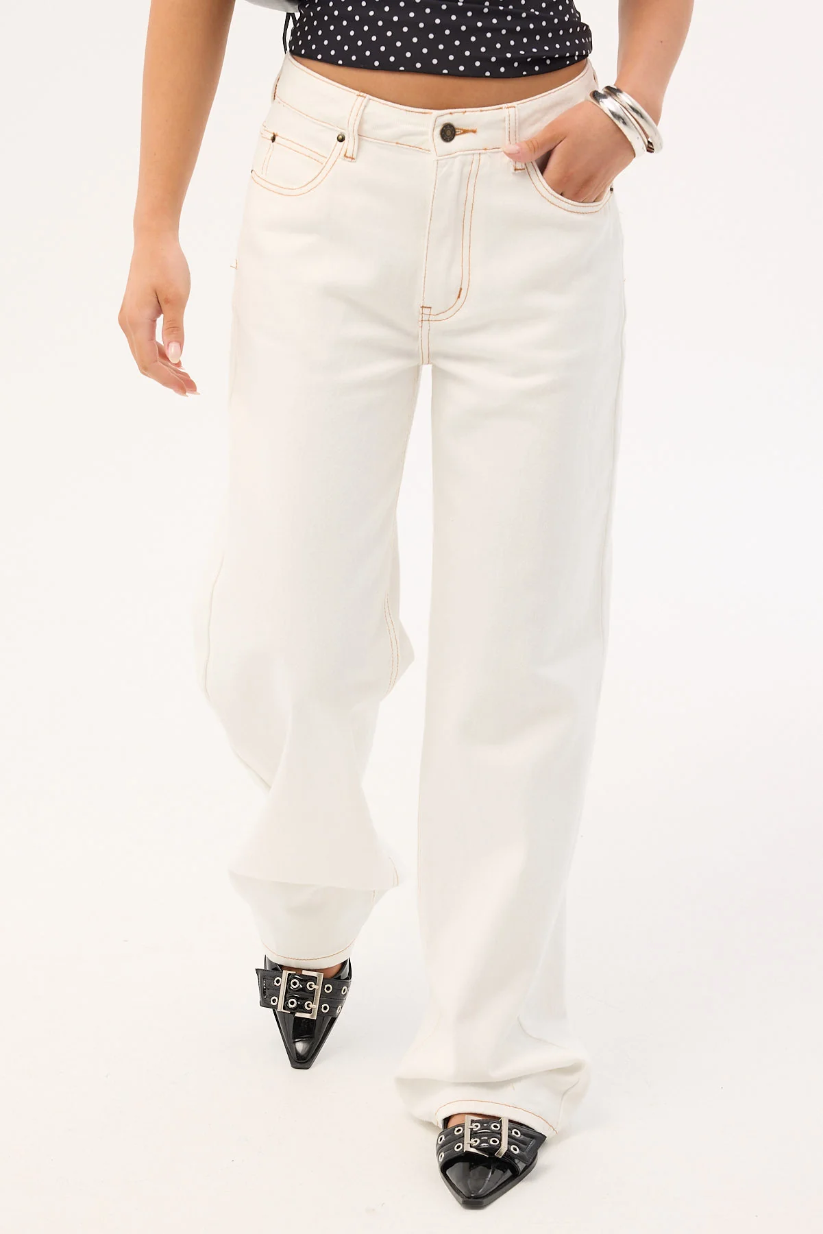 Lioness Top Model Jean Porcelain - Image 5