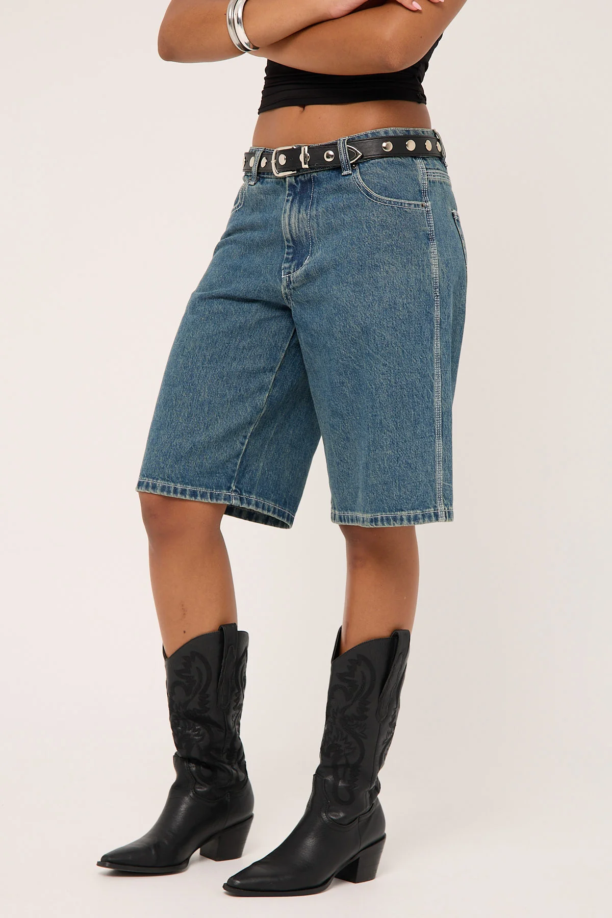 Worship Worship Big Baggy Denim Short Dirty Mid Blue - Image 8