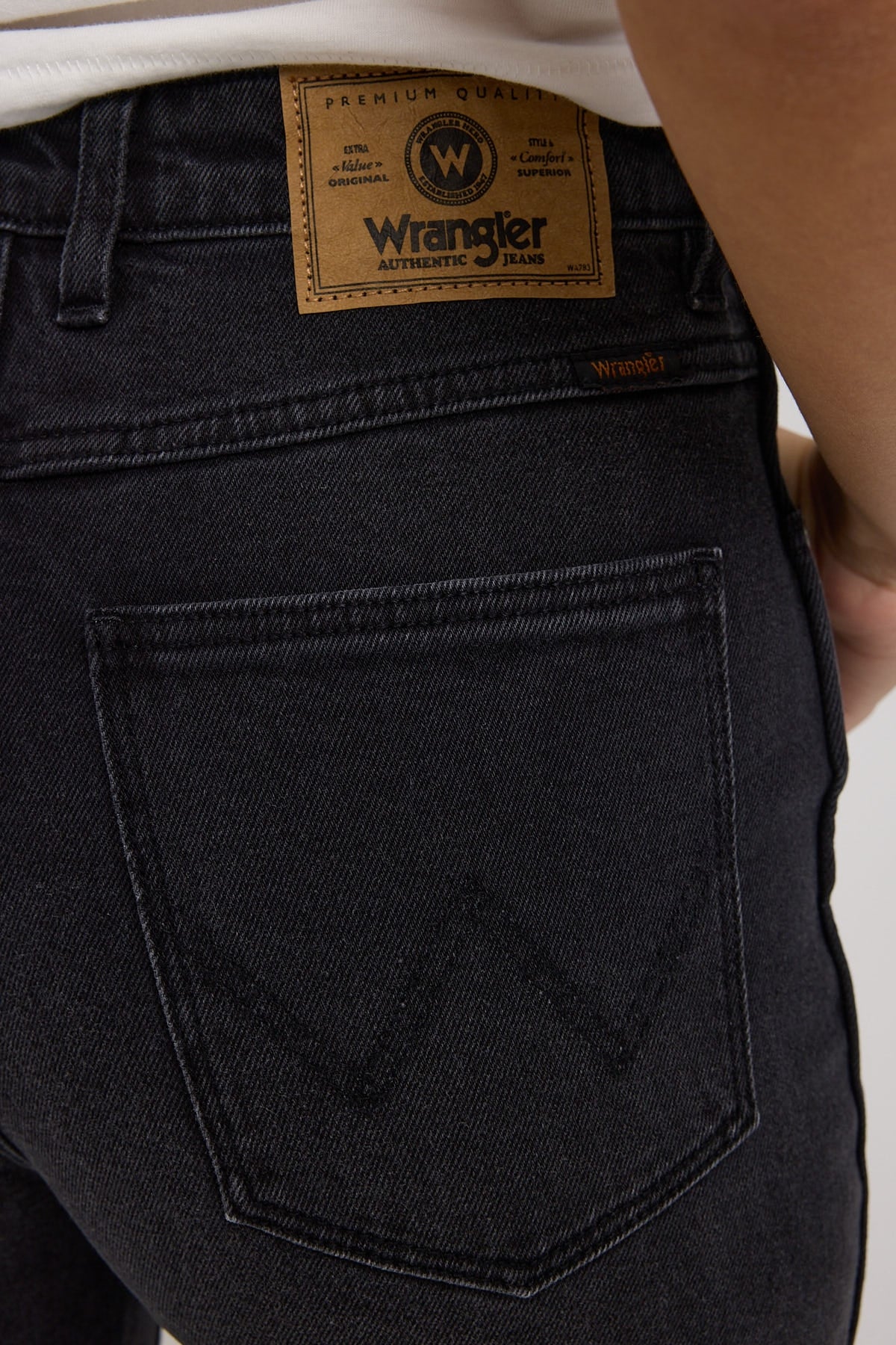 Wrangler Hi Bells Jean After Dark - Image 4